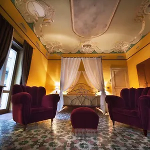 Sotto Le Stelle Couette-café