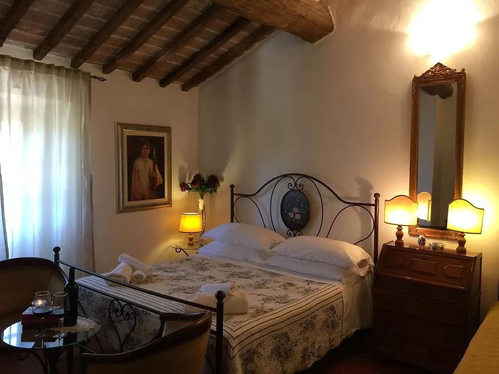 Villa Loghino Volterra 3*,  Italië